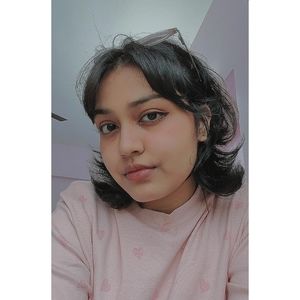 Meet your Posher, Gayatri